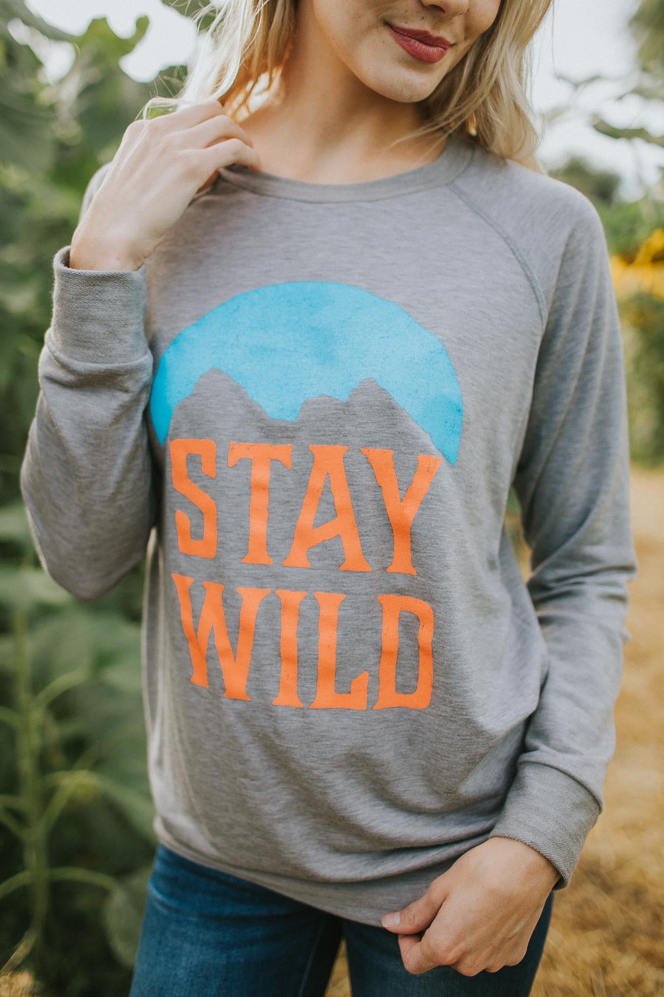 Stay Wild Sweatshirt Tee